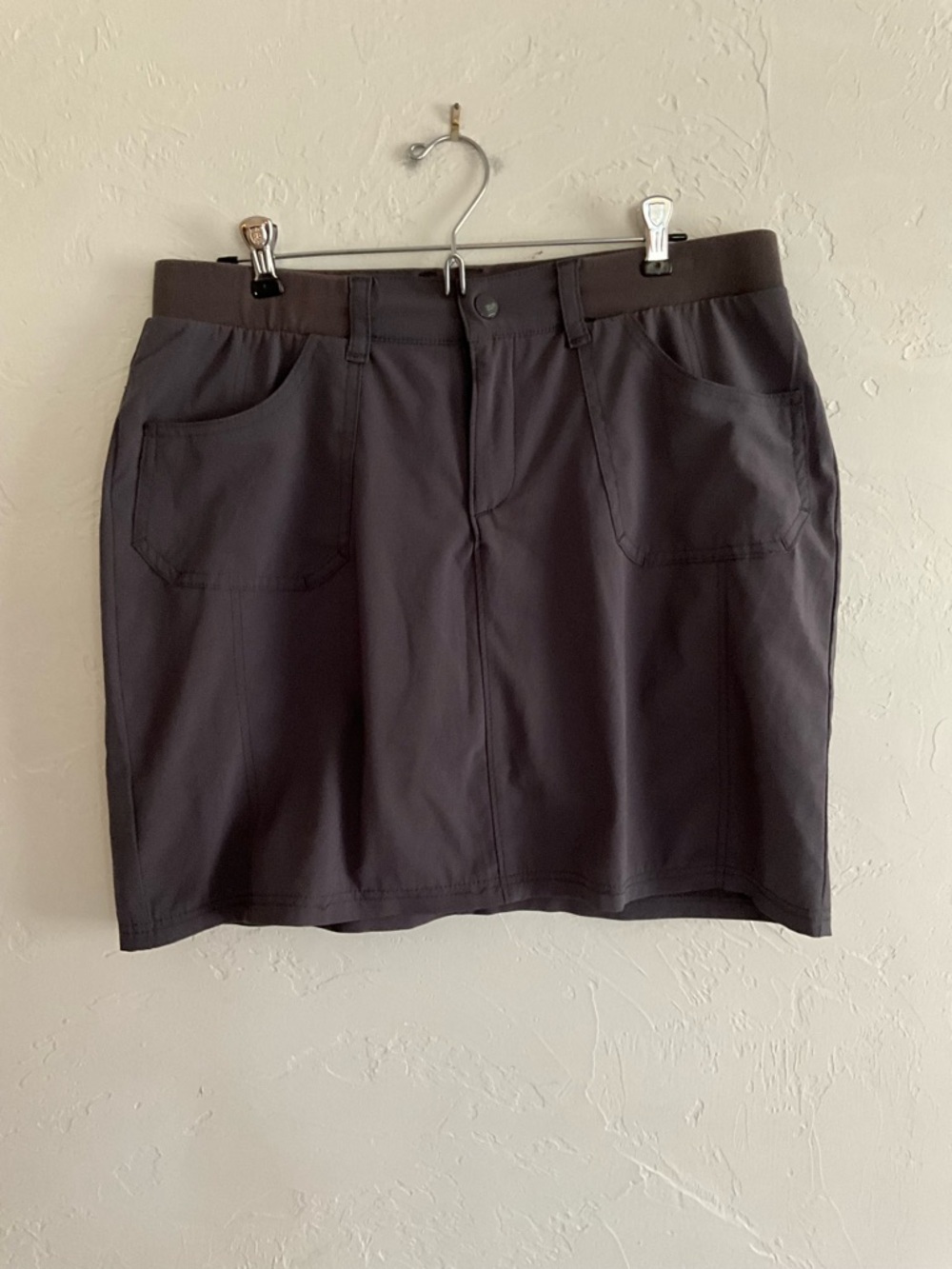 Lee Black Skort XL